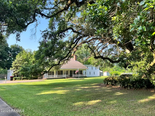 $815,000 | 200 West Musique Road, Carencro, LA 70520