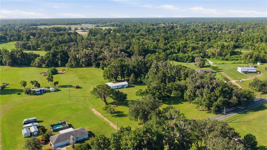 4950 Southeast 112th Street Road Belleview, FL 34420 - Photo 5 of 32