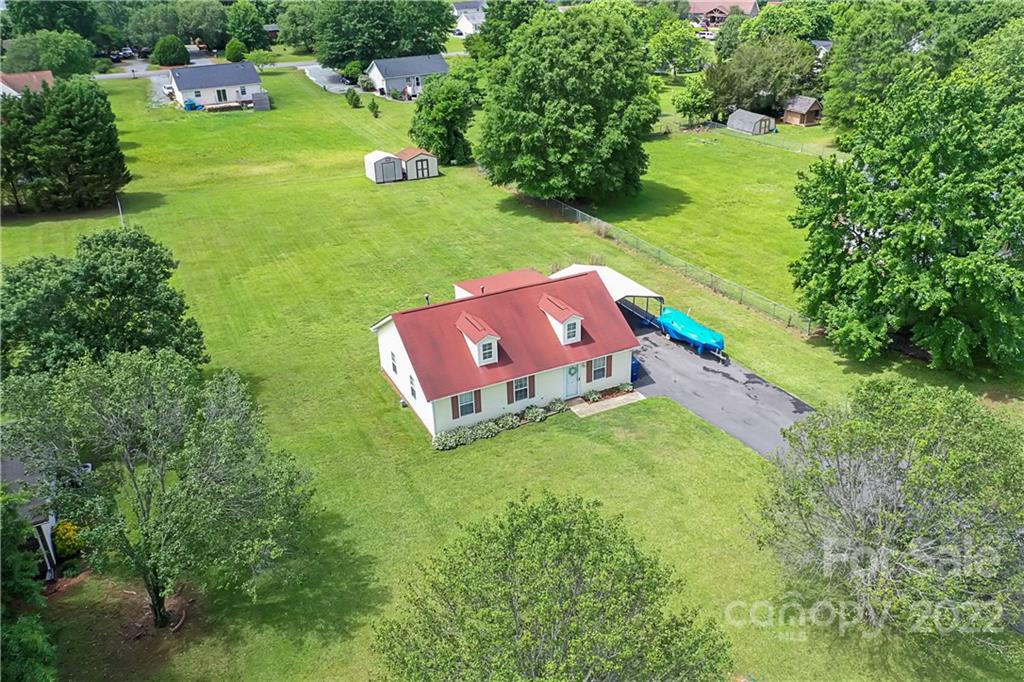 5107 Hampton Meadows Road Monroe, NC 28110 - Photo 4 of 25 Gallery Image 4