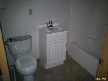 2185 Sperry Road Allenton, MI 48002 - Photo 2 of 4 02 Bath.jpg