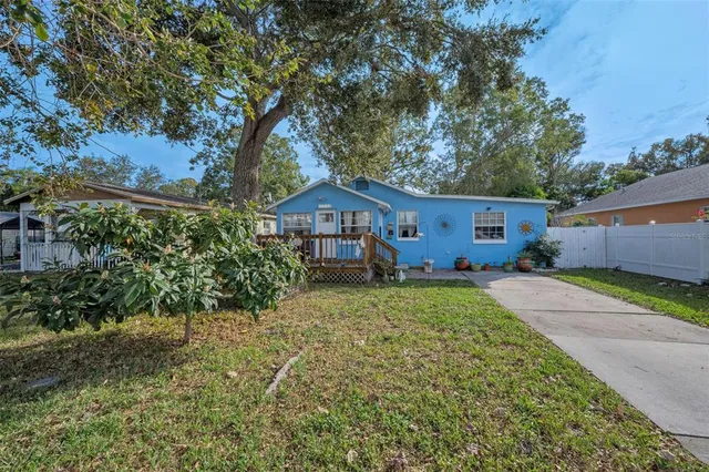 $250,000 | 1025 11th Avenue Northwest, Largo, FL 33770