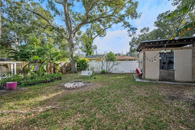 $250,000 | 1025 11th Avenue Northwest, Largo, FL 33770