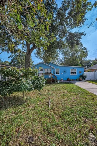 $250,000 | 1025 11th Avenue Northwest, Largo, FL 33770