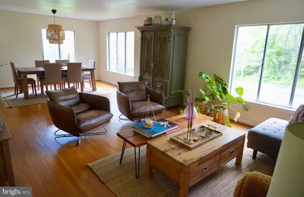 $730,000 | 1434 Yellowwood Court, Reston, VA 20190