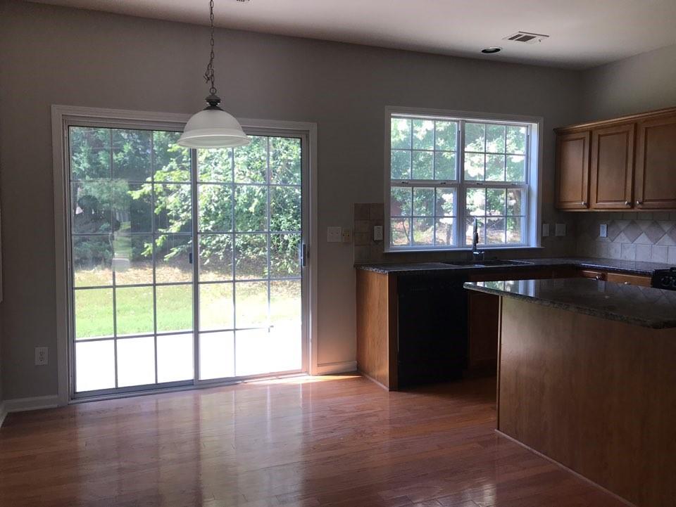 8930 Ruel Lane Suwanee, GA 30024 - Photo 5 of 8