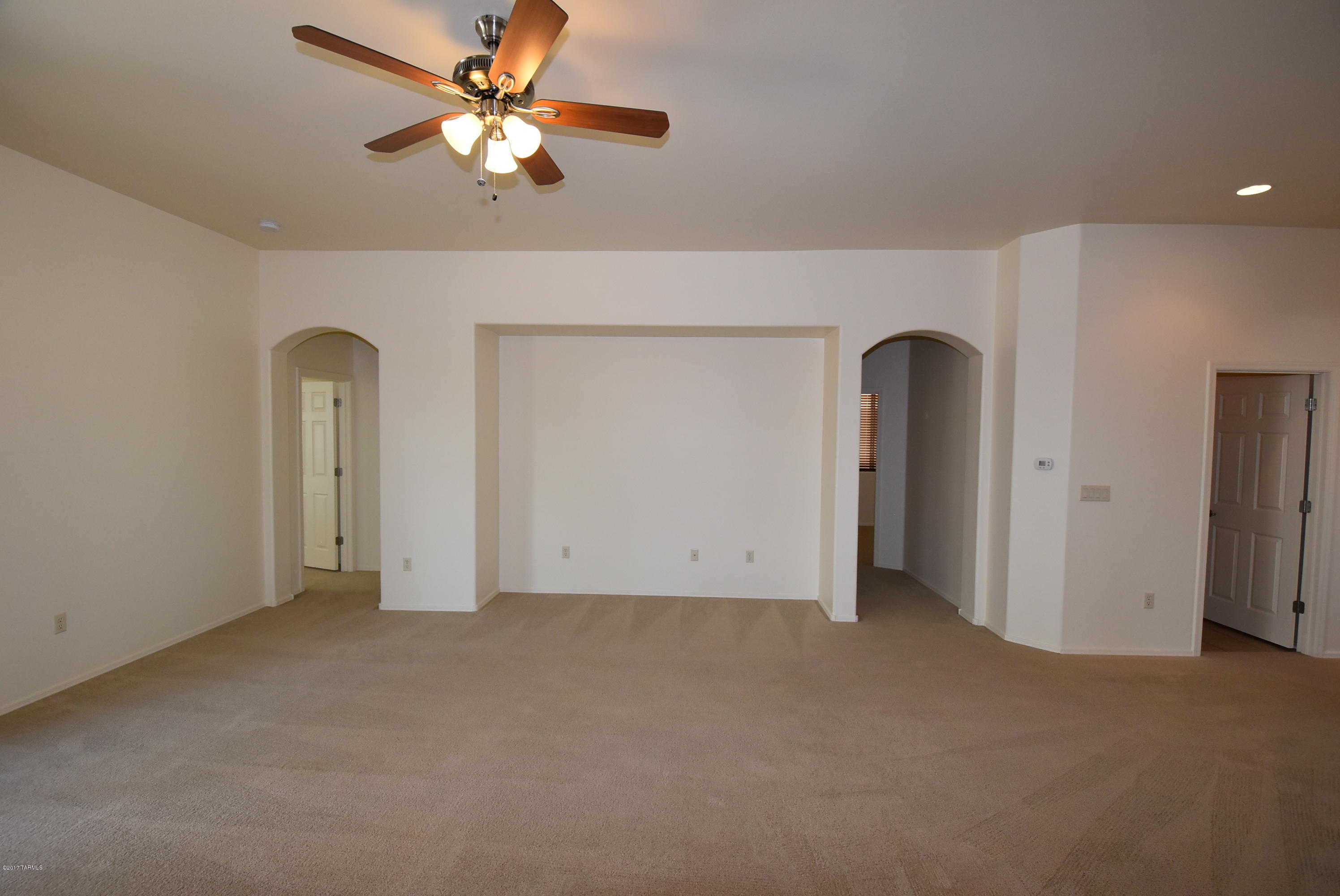 12823 Bloomington Loop Tucson, AZ 85755 - Photo 14 of 39
