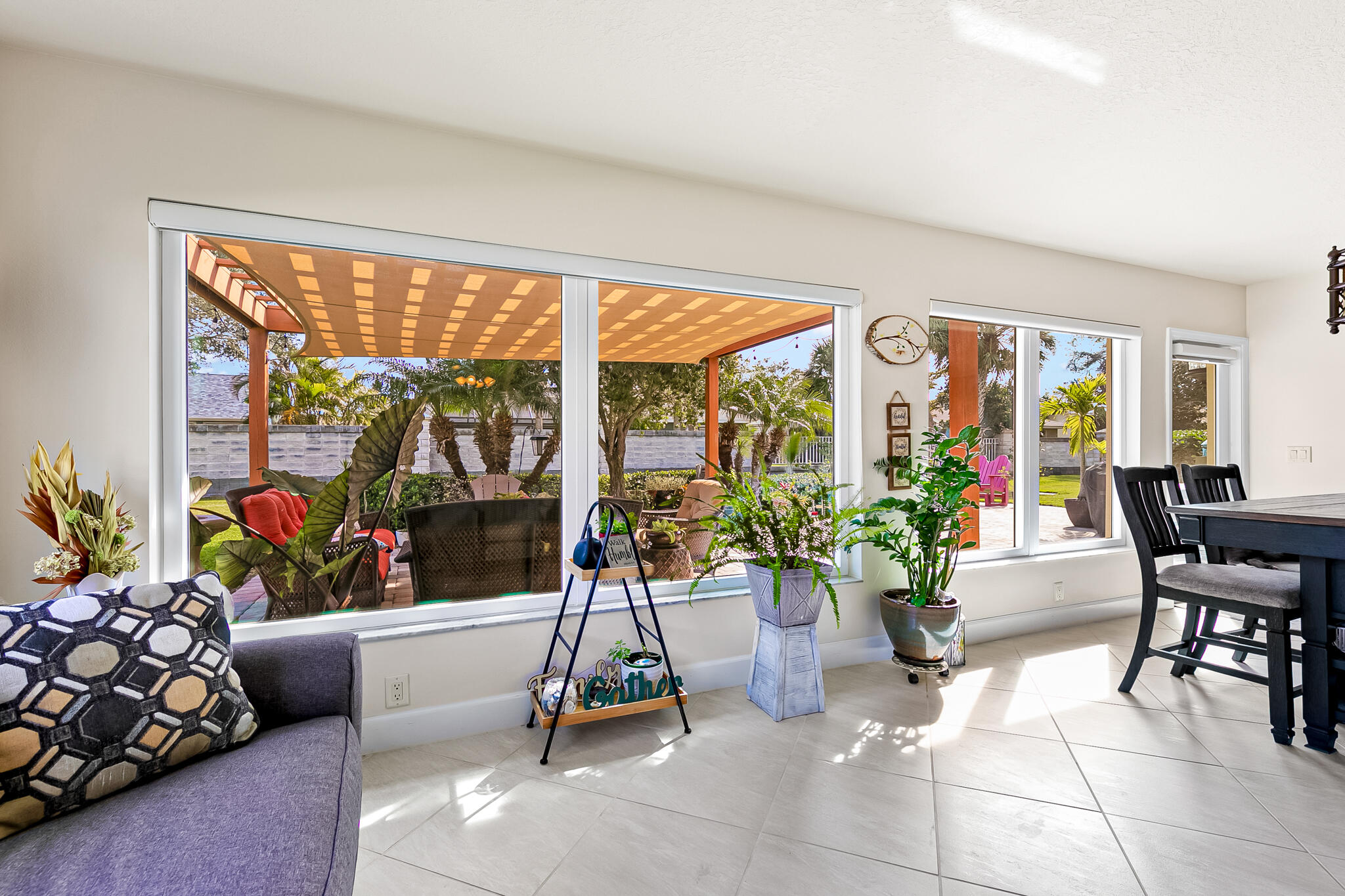1605 Boca Rio Drive Melbourne, FL 32940 - Photo 17 of 55 a living room filled with furniture