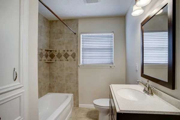 $1,900 | 9638 Maribelle Way, Houston, TX 77055