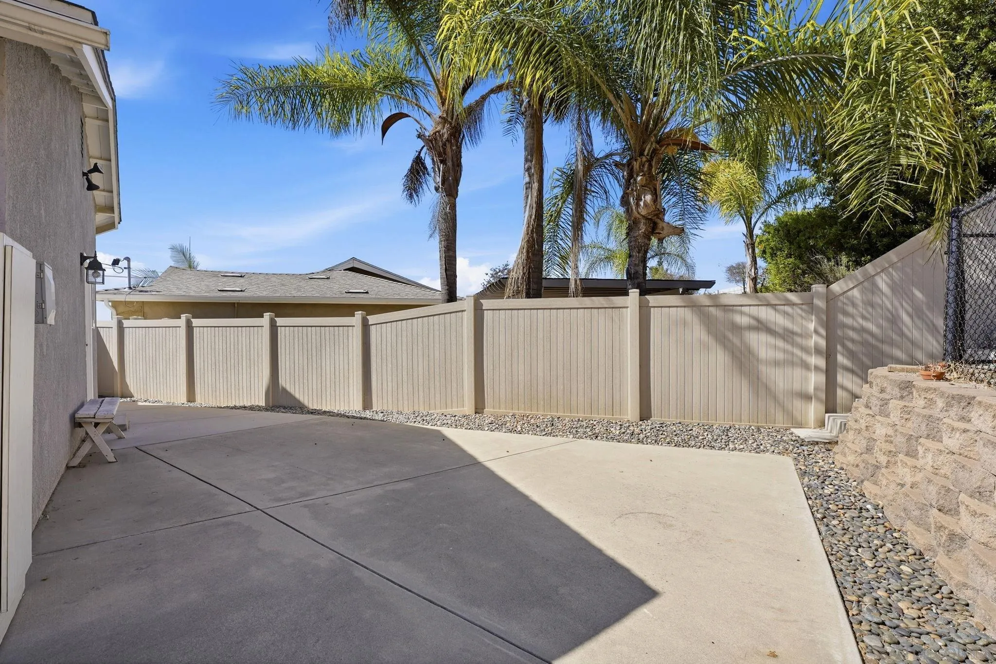 9744 Ramo Court Santee, CA 92071 - Photo 8 of 53 Gallery Image 8