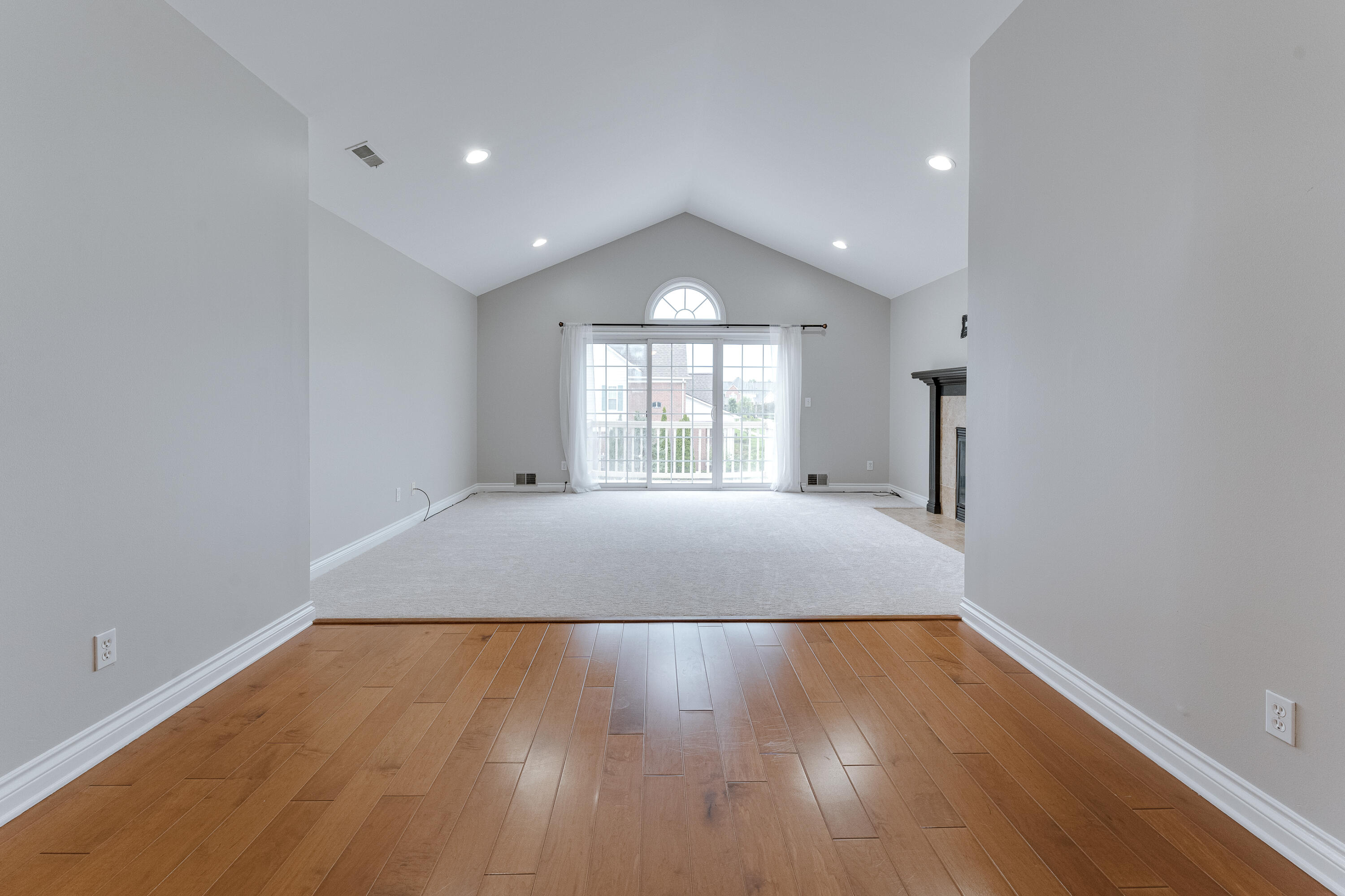 45668 South Stonewood Road Canton, MI 48187 - Photo 16 of 39 B-45668 S Stonewood Dr Canton -13