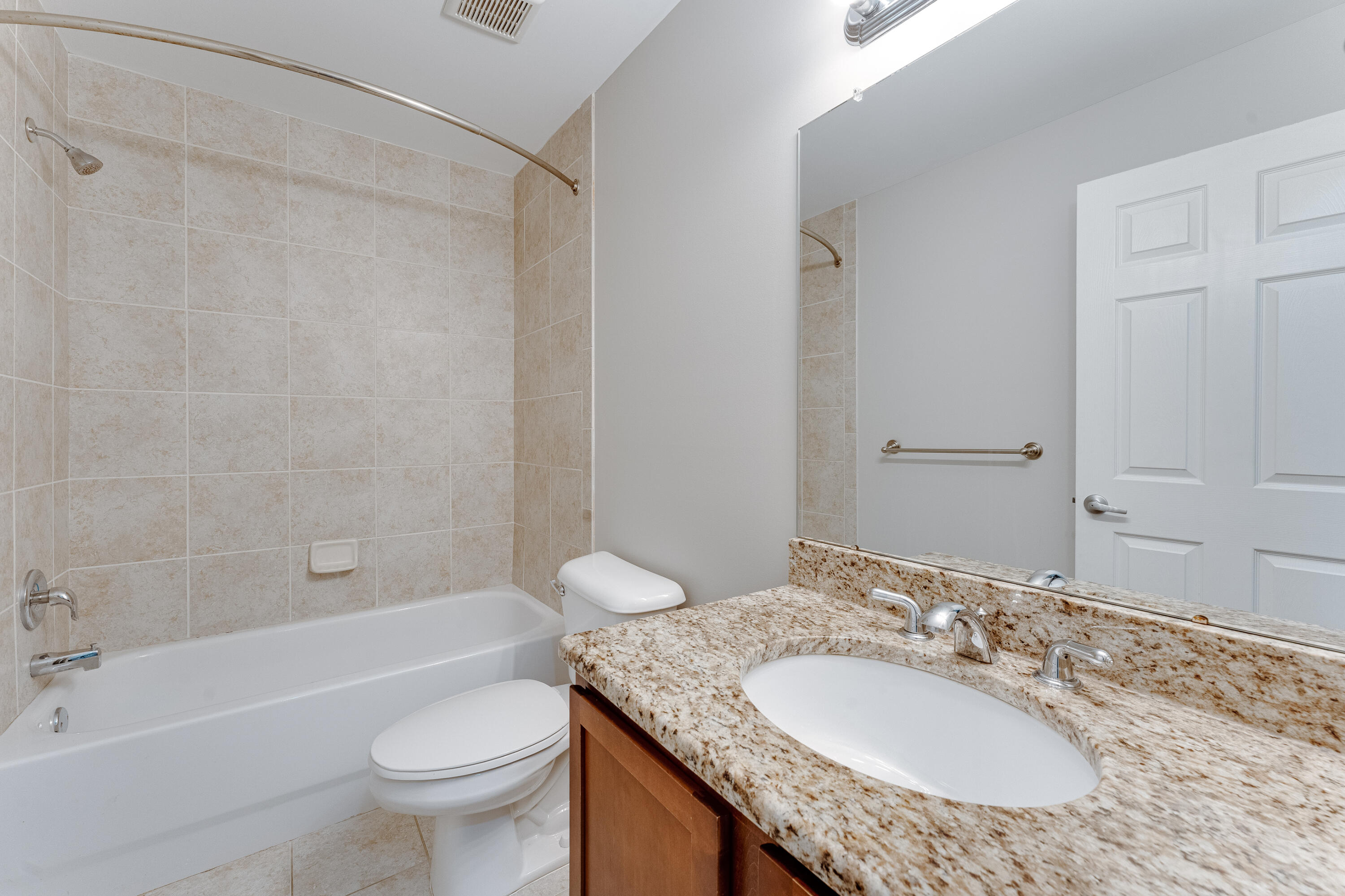 45668 South Stonewood Road Canton, MI 48187 - Photo 17 of 39 B-45668 S Stonewood Dr Canton -14