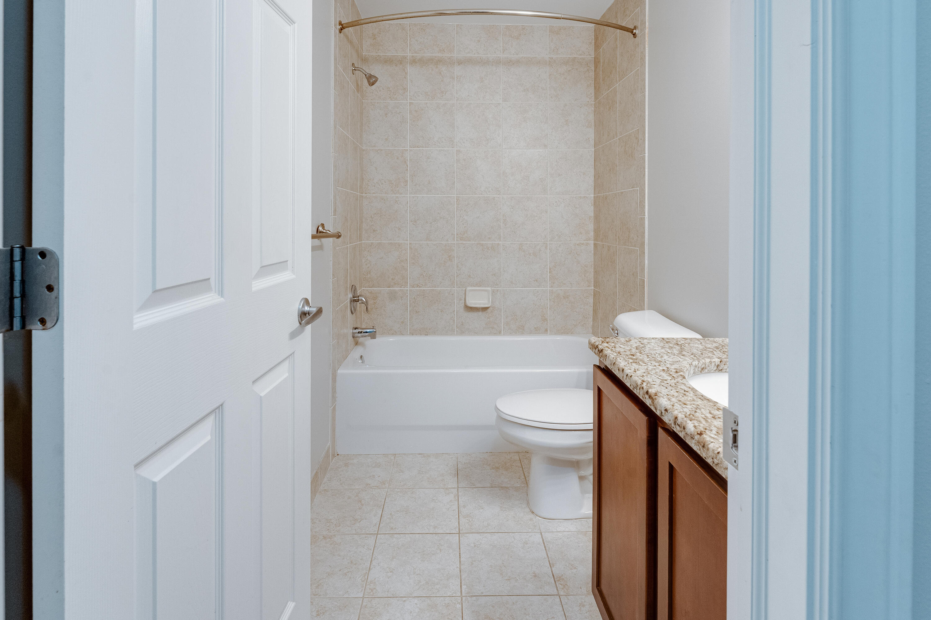45668 South Stonewood Road Canton, MI 48187 - Photo 18 of 39 B-45668 S Stonewood Dr Canton -15