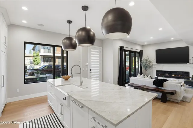 $1,810,000 | 2860 West Lumber Lane, Coeur D'Alene, ID 83814