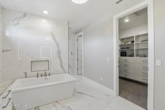 $1,810,000 | 2860 West Lumber Lane, Coeur D'Alene, ID 83814