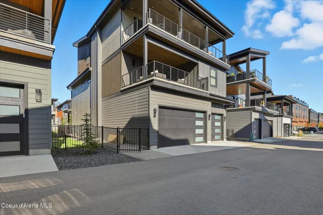 $1,810,000 | 2860 West Lumber Lane, Coeur D'Alene, ID 83814