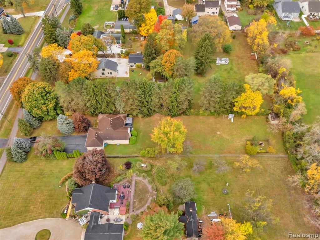 1370 South Boulevard Rochester, MI 48309 - Photo 60 of 65