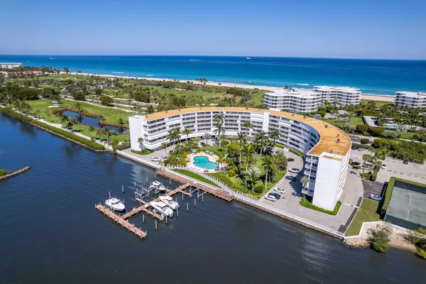 $8,000 | 2505 South Ocean Boulevard, Palm Beach, FL 33480
