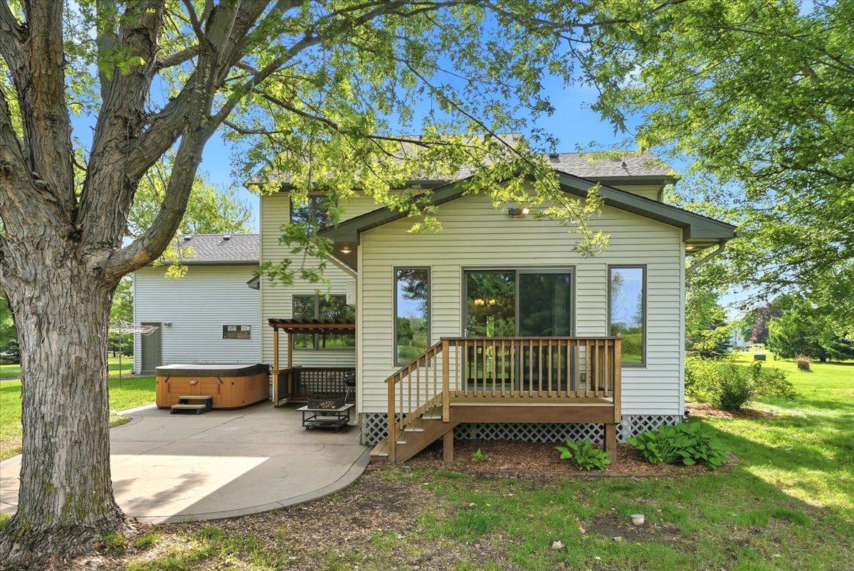 964 Fraser Lane Hudson, WI 54016 - Photo 26 of 34