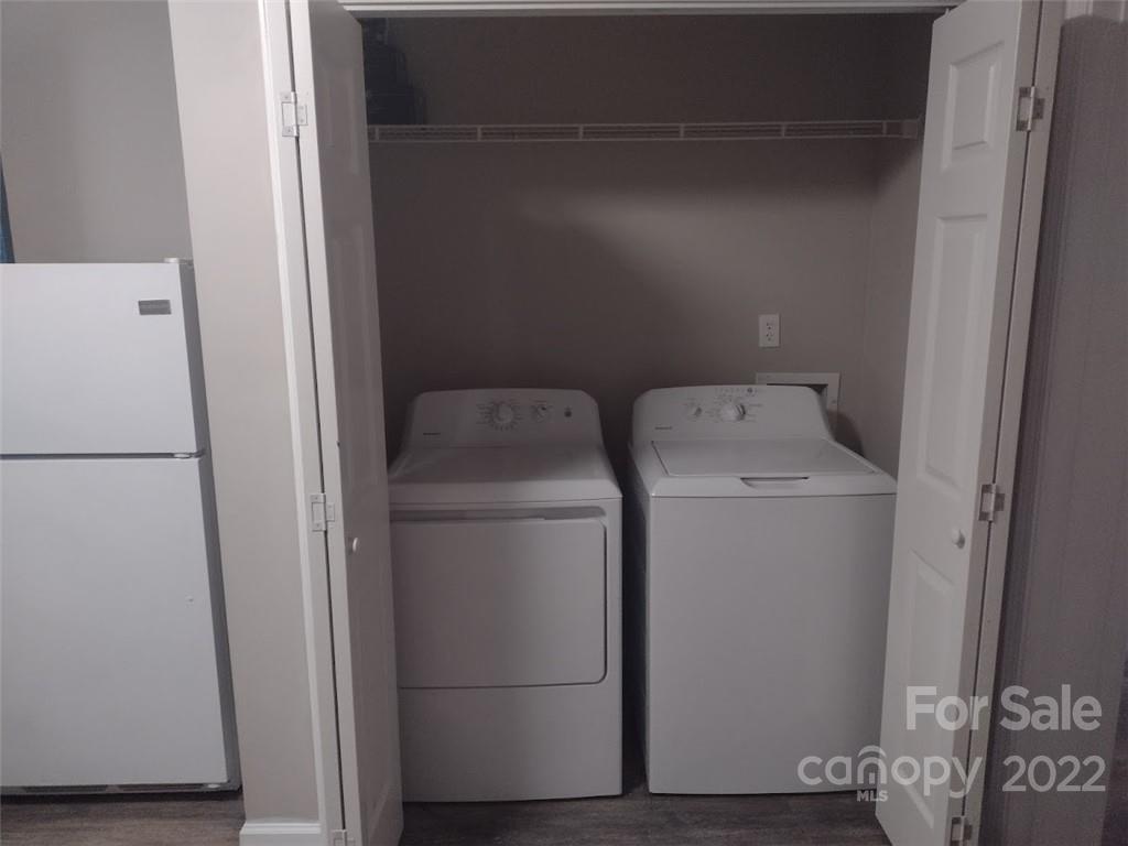 111 Sunset Drive Clover, SC 29710 - Photo 6 of 12 a utility room with dryer and washer