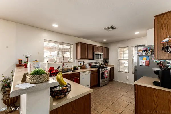 $390,000 | 3216 South 72nd Lane, Phoenix, AZ 85043