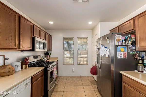 $390,000 | 3216 South 72nd Lane, Phoenix, AZ 85043