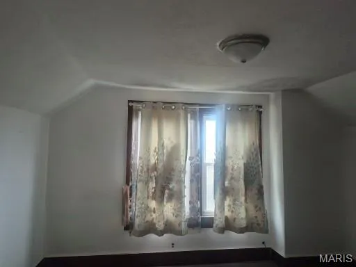 $129,900 | 3019 Mockingbird Lane, Granite City, IL 62040