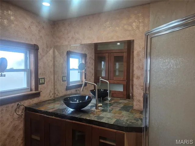 $129,900 | 3019 Mockingbird Lane, Granite City, IL 62040