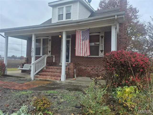 $129,900 | 3019 Mockingbird Lane, Granite City, IL 62040