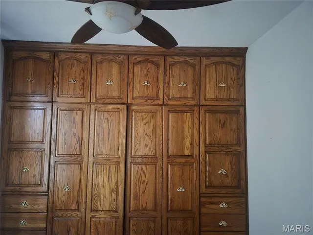 $129,900 | 3019 Mockingbird Lane, Granite City, IL 62040