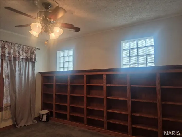 $129,900 | 3019 Mockingbird Lane, Granite City, IL 62040