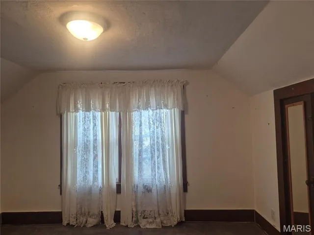 $129,900 | 3019 Mockingbird Lane, Granite City, IL 62040