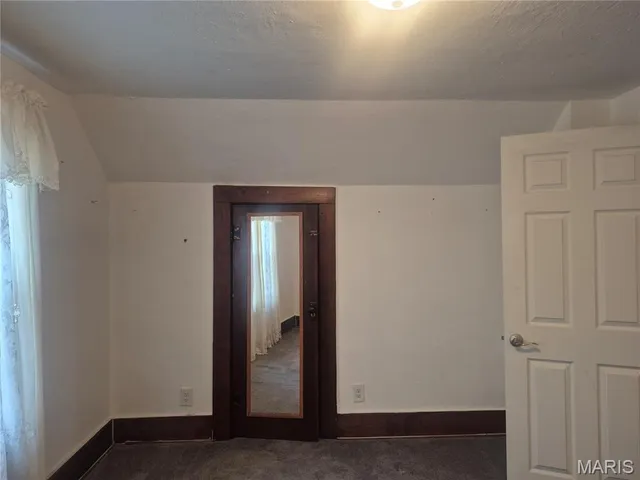 $129,900 | 3019 Mockingbird Lane, Granite City, IL 62040