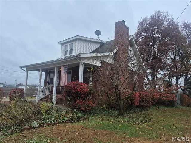 $129,900 | 3019 Mockingbird Lane, Granite City, IL 62040