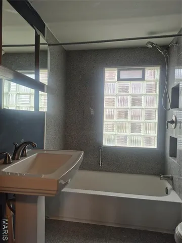 $129,900 | 3019 Mockingbird Lane, Granite City, IL 62040