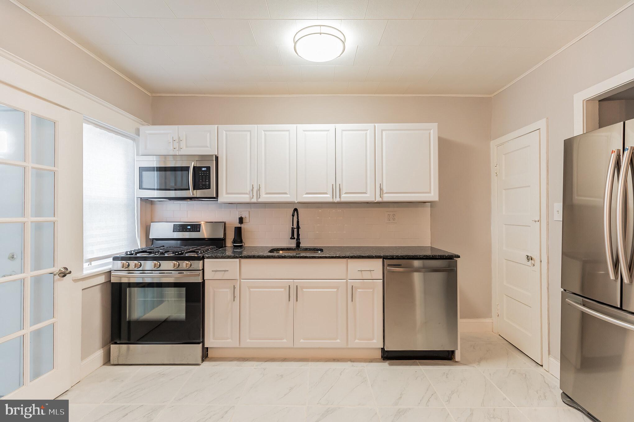 1136 Atwood Road Philadelphia, PA 19151 - Photo 6 of 15 Gallery Image 6