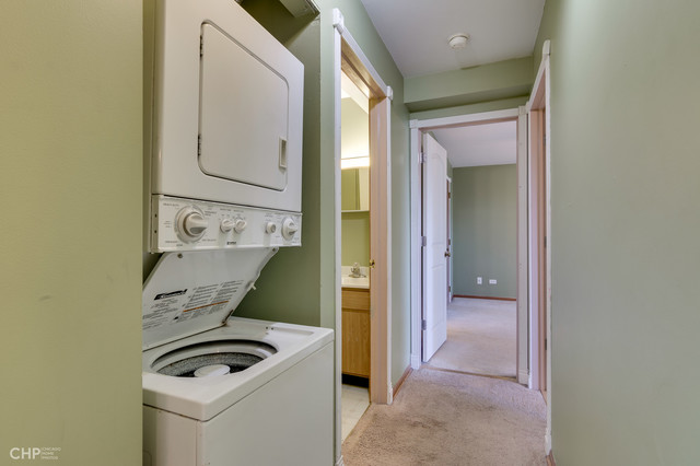615 South Virginia Road, Unit 303 Crystal Lake, IL 60014 - Photo 14 of 15
