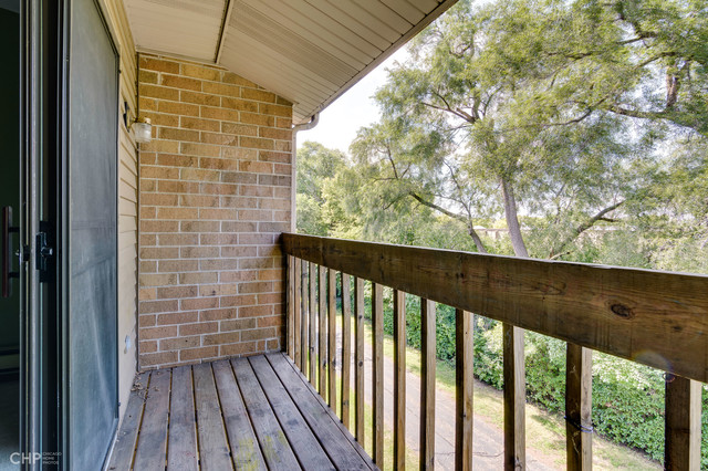 615 South Virginia Road, Unit 303 Crystal Lake, IL 60014 - Photo 15 of 15
