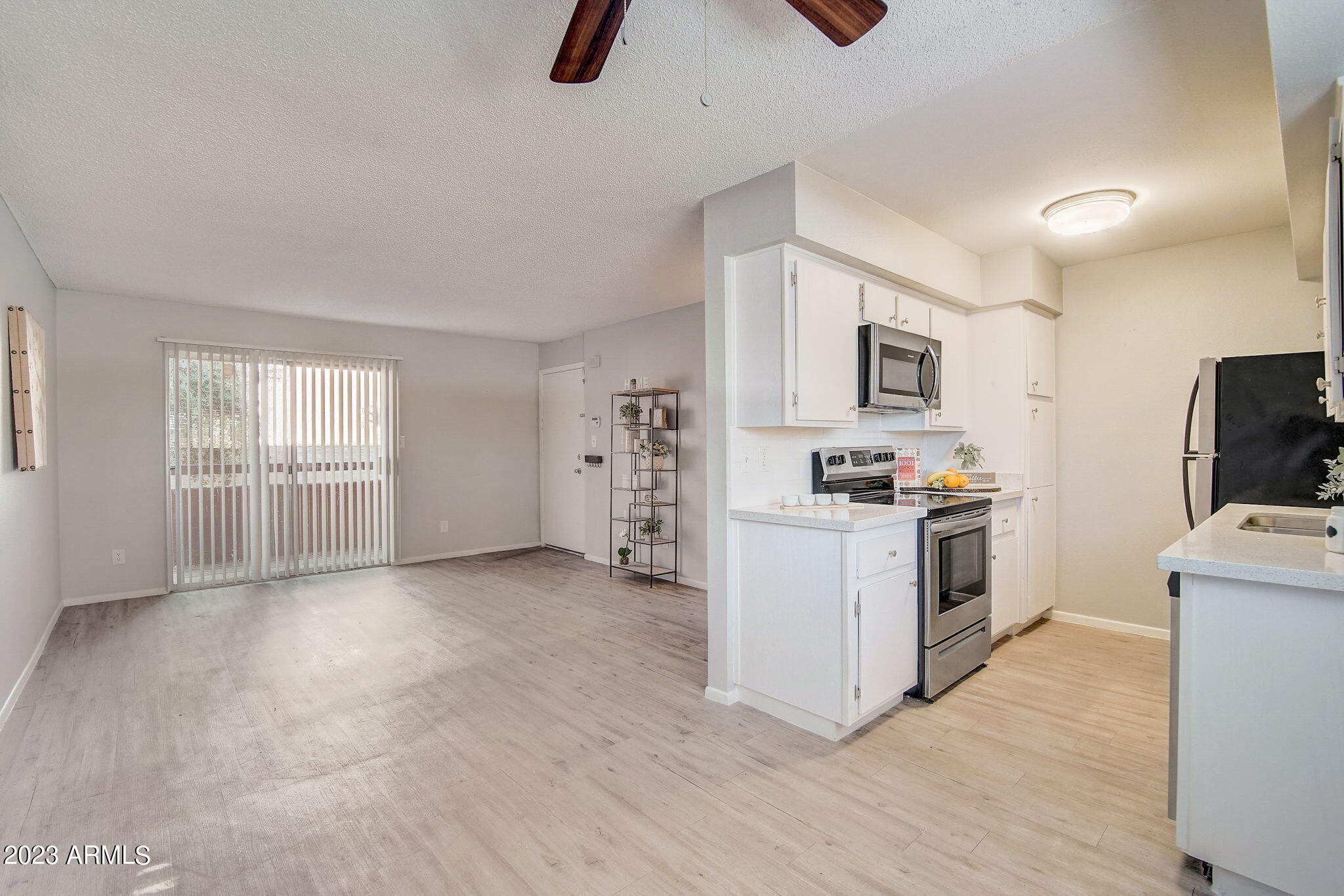 2625 East Indian School Road, Unit 235 Phoenix, AZ 85016 - Photo 15 of 47 Lots of space