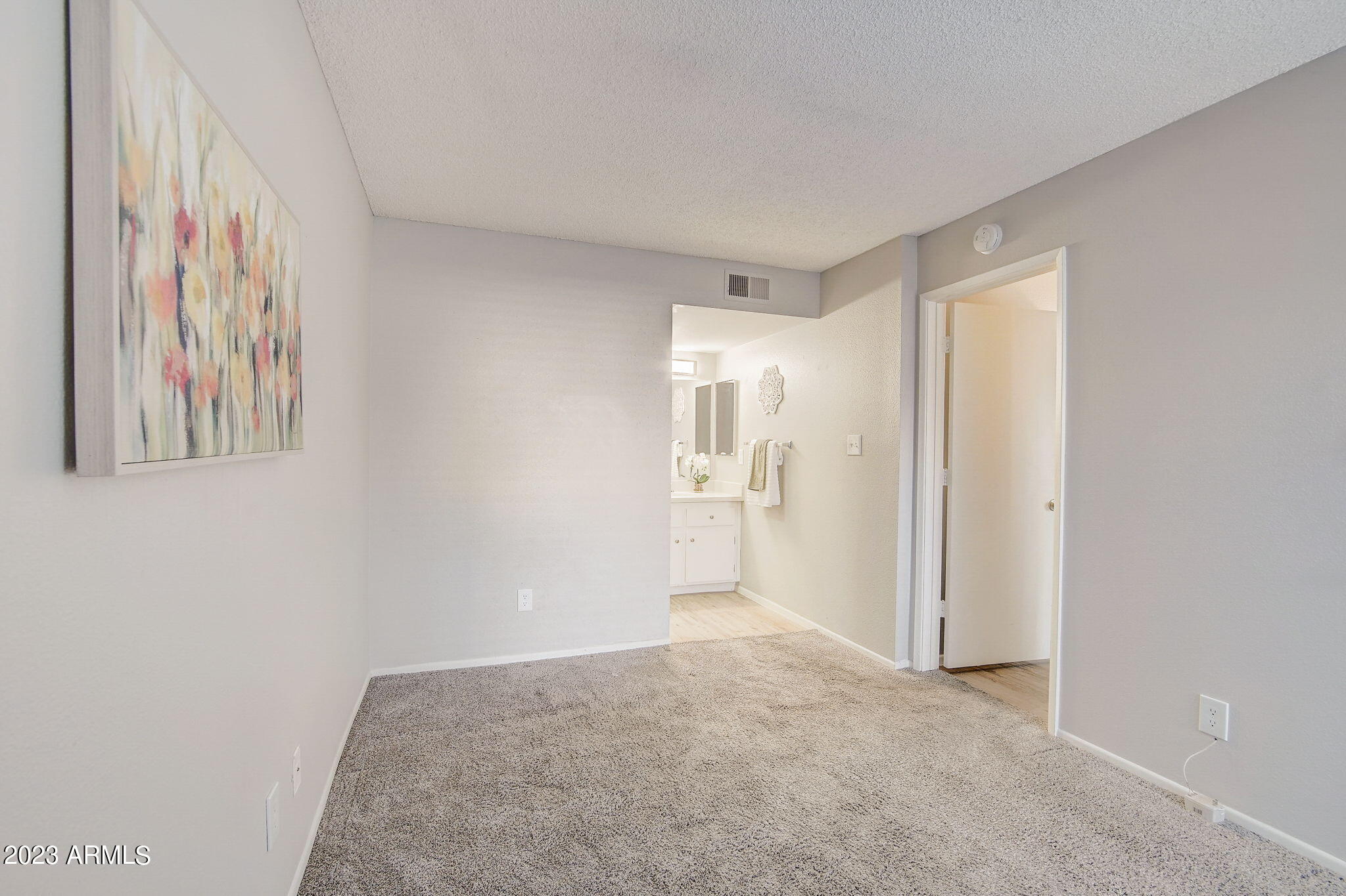 2625 East Indian School Road, Unit 235 Phoenix, AZ 85016 - Photo 20 of 47 Large Guest bedroom