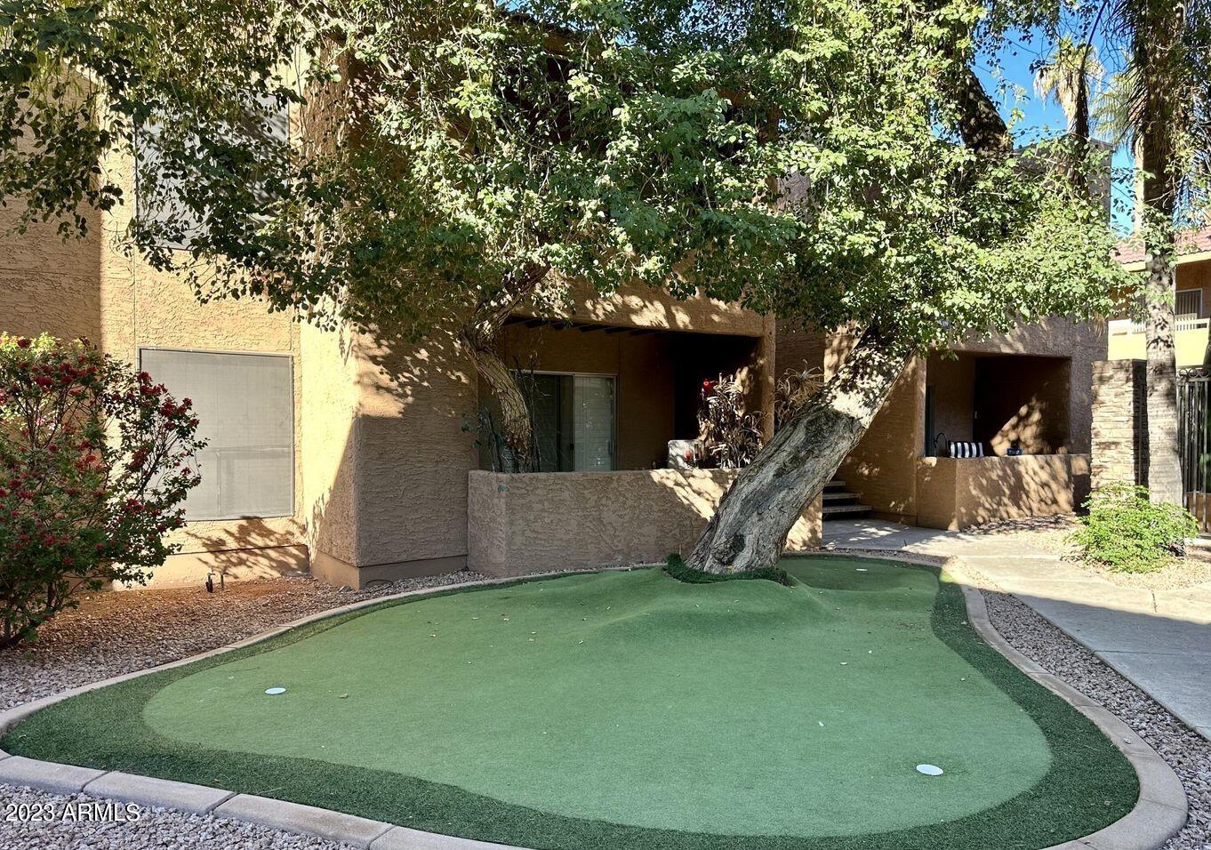2625 East Indian School Road, Unit 235 Phoenix, AZ 85016 - Photo 6 of 47 Putting Green