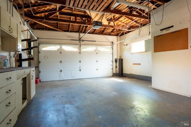 $1,179,000 | 31 Esmeyer Drive, San Rafael, CA 94903