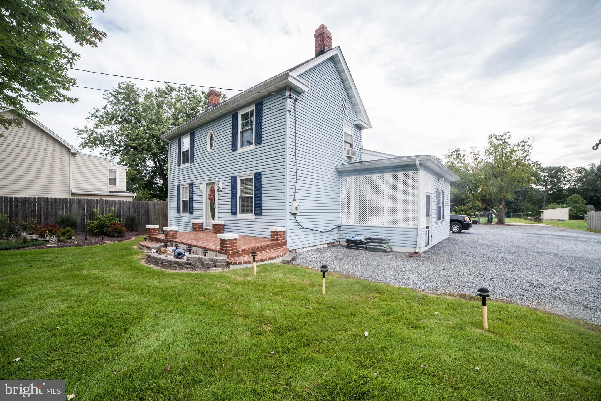 415 Dominion Road Chester, MD 21619 - Photo 7 of 27 Exterior (Front)