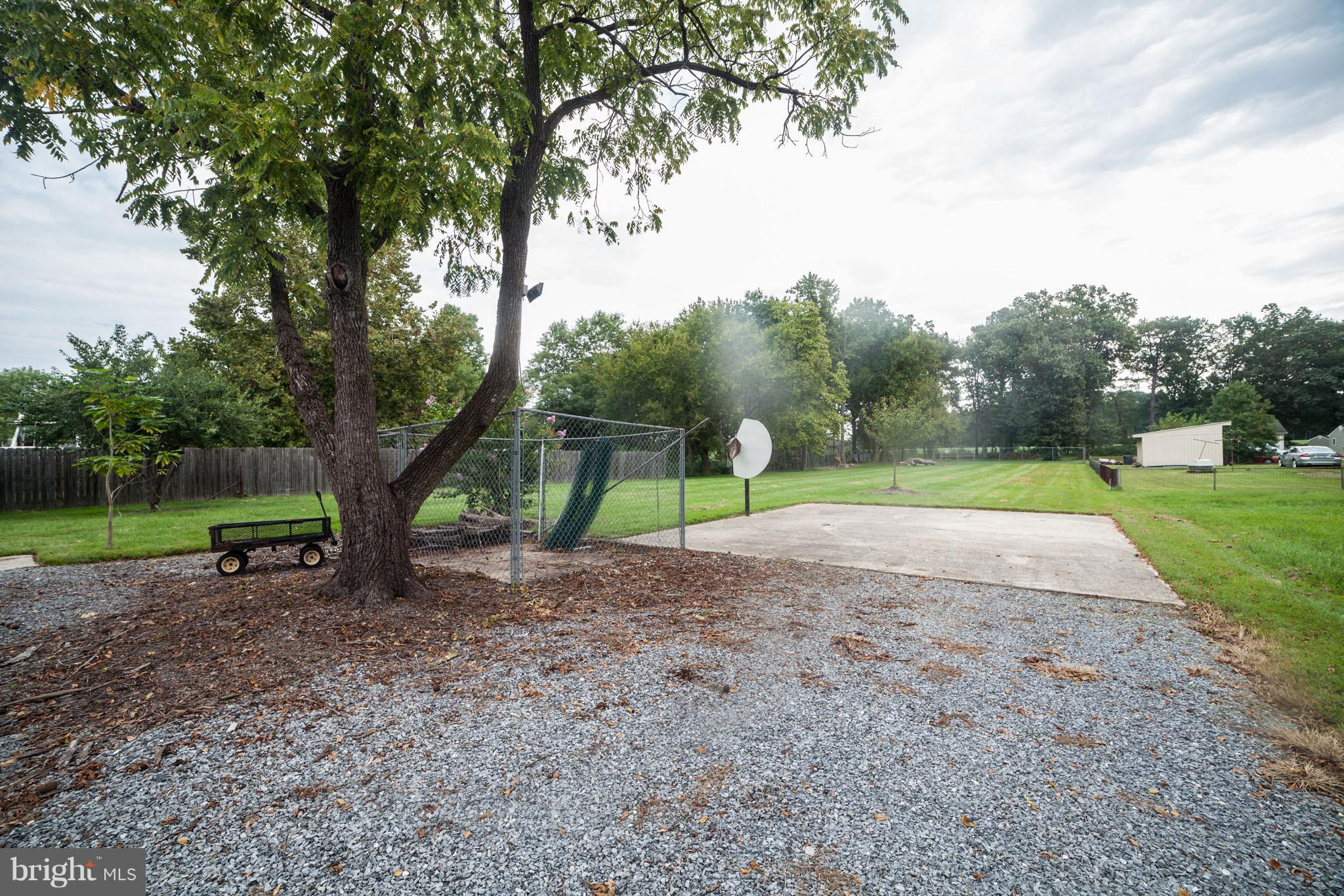 415 Dominion Road Chester, MD 21619 - Photo 8 of 27 Exterior (General)