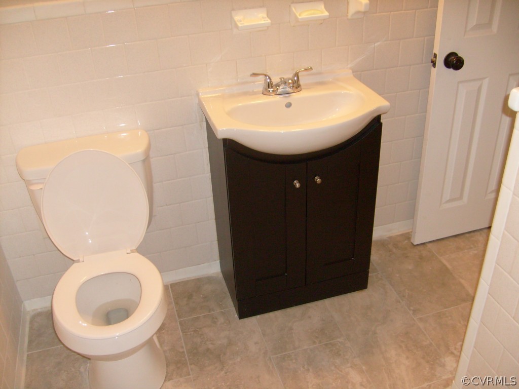 4514 Cogbill Road North Chesterfield, VA 23234 - Photo 16 of 21 Gallery Image 16