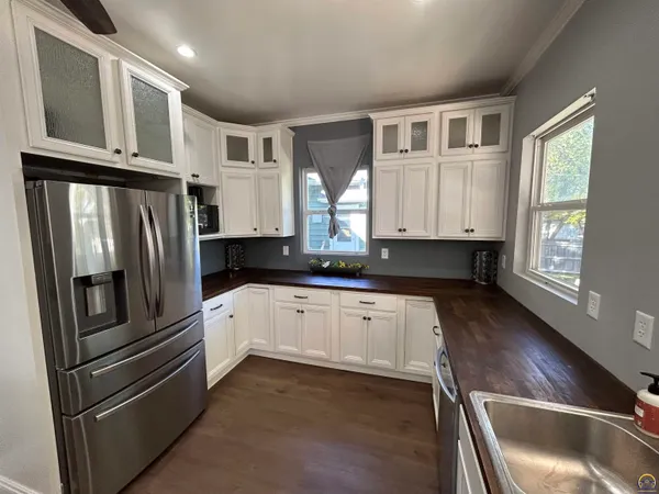 $240,000 | 1214 Rural Street, Emporia, KS 66801