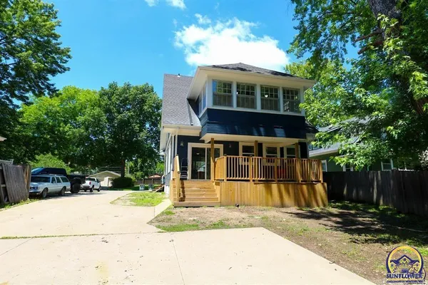 $240,000 | 1214 Rural Street, Emporia, KS 66801