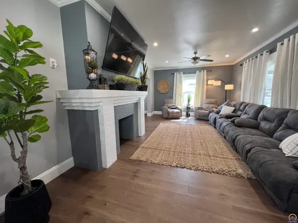 $240,000 | 1214 Rural Street, Emporia, KS 66801