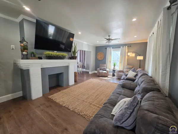 $240,000 | 1214 Rural Street, Emporia, KS 66801