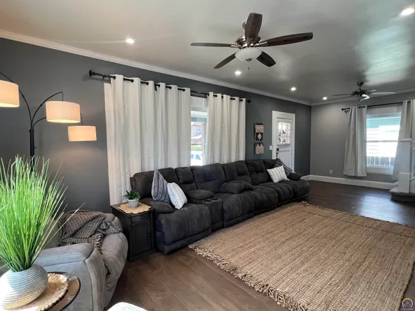 $240,000 | 1214 Rural Street, Emporia, KS 66801