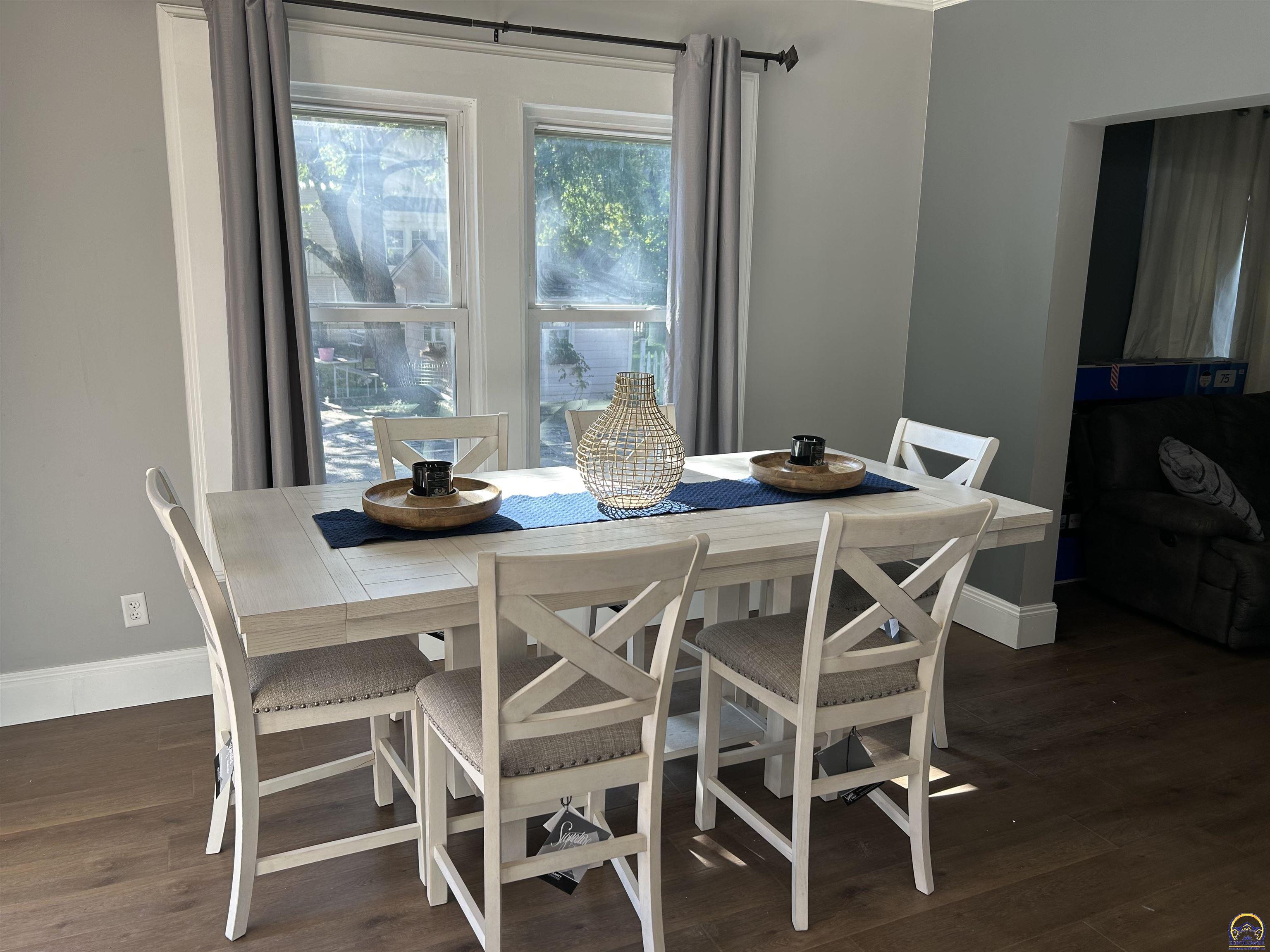 1214 Rural Street Emporia, KS 66801 - Photo 8 of 31